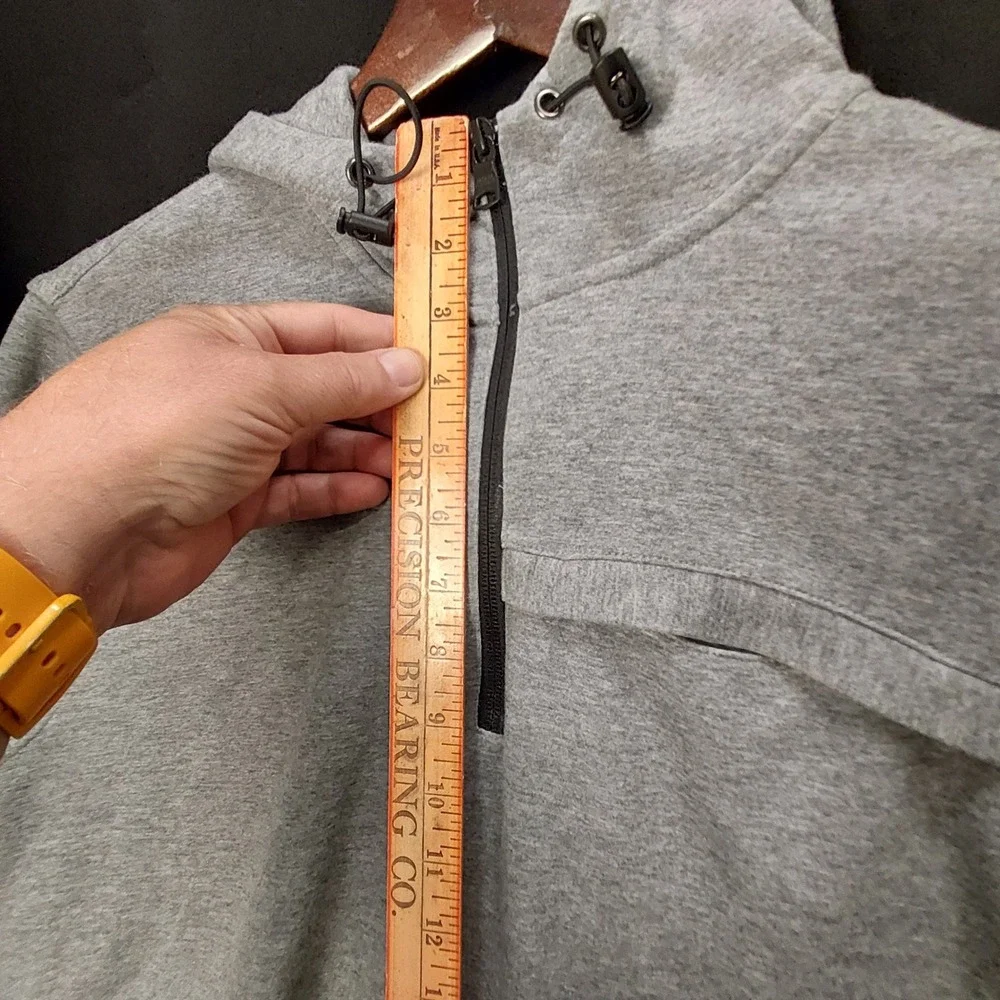 Banana Republic Medium Moisture Wicking Bungee Hoodie Grey Quarter Zip Pullover